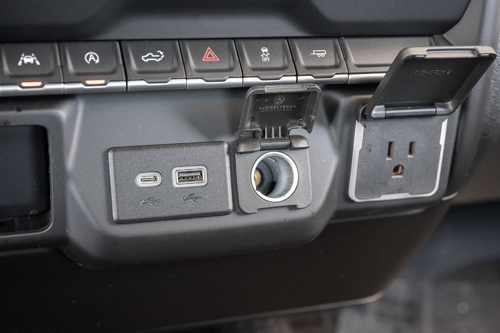 Used 2022 Chevrolet Silverado 1500 Custom RWD image 33
