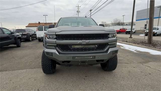 Used 2018 Chevrolet Silverado 1500 LTZ Z71 w/ LTZ Plus Package image 3