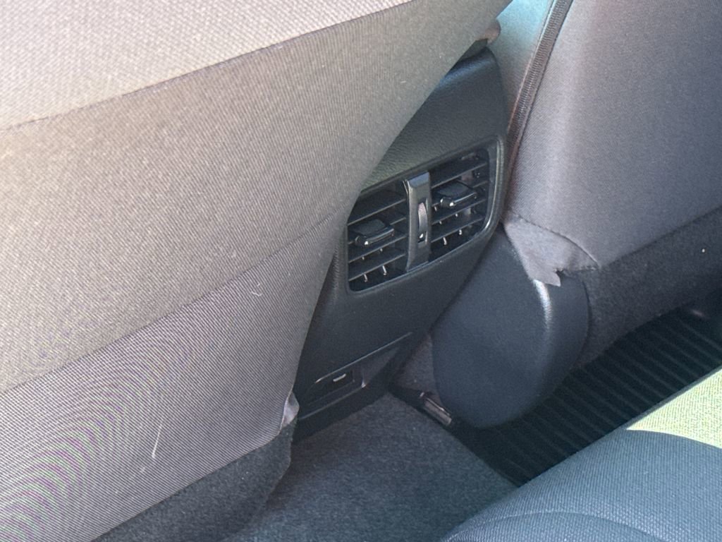 Used 2024 Toyota Corolla Cross LE w/ Moonroof Package AWD/4WD image 35