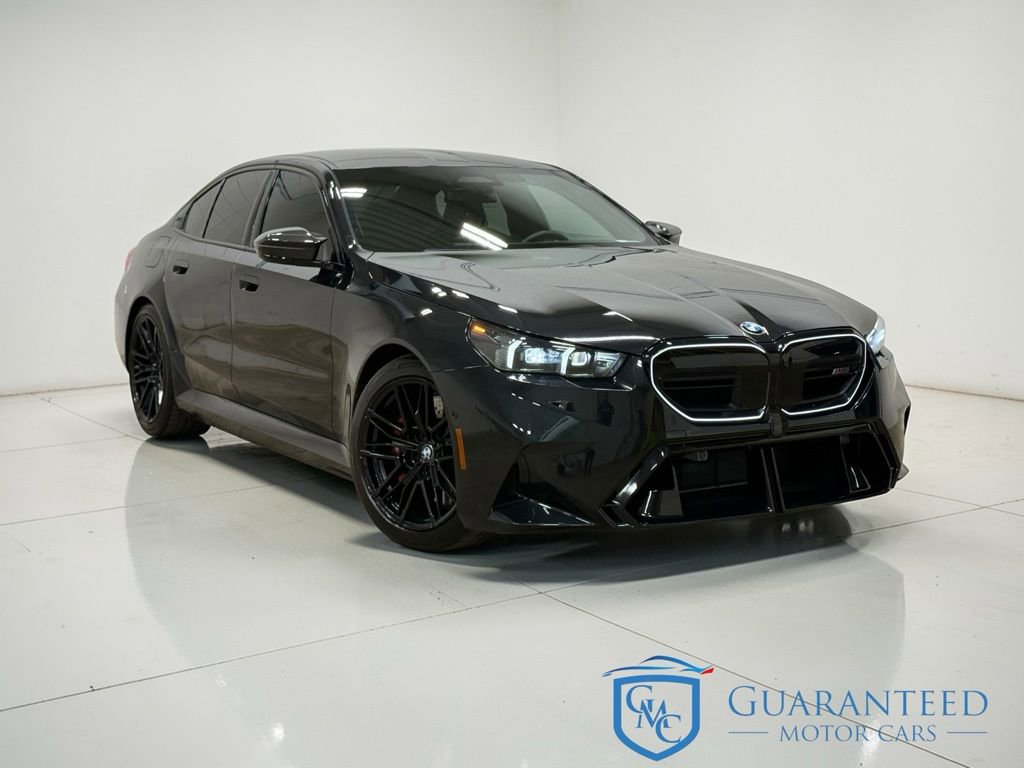 Used 2025 BMW M5 w/ Carbon Package image 8