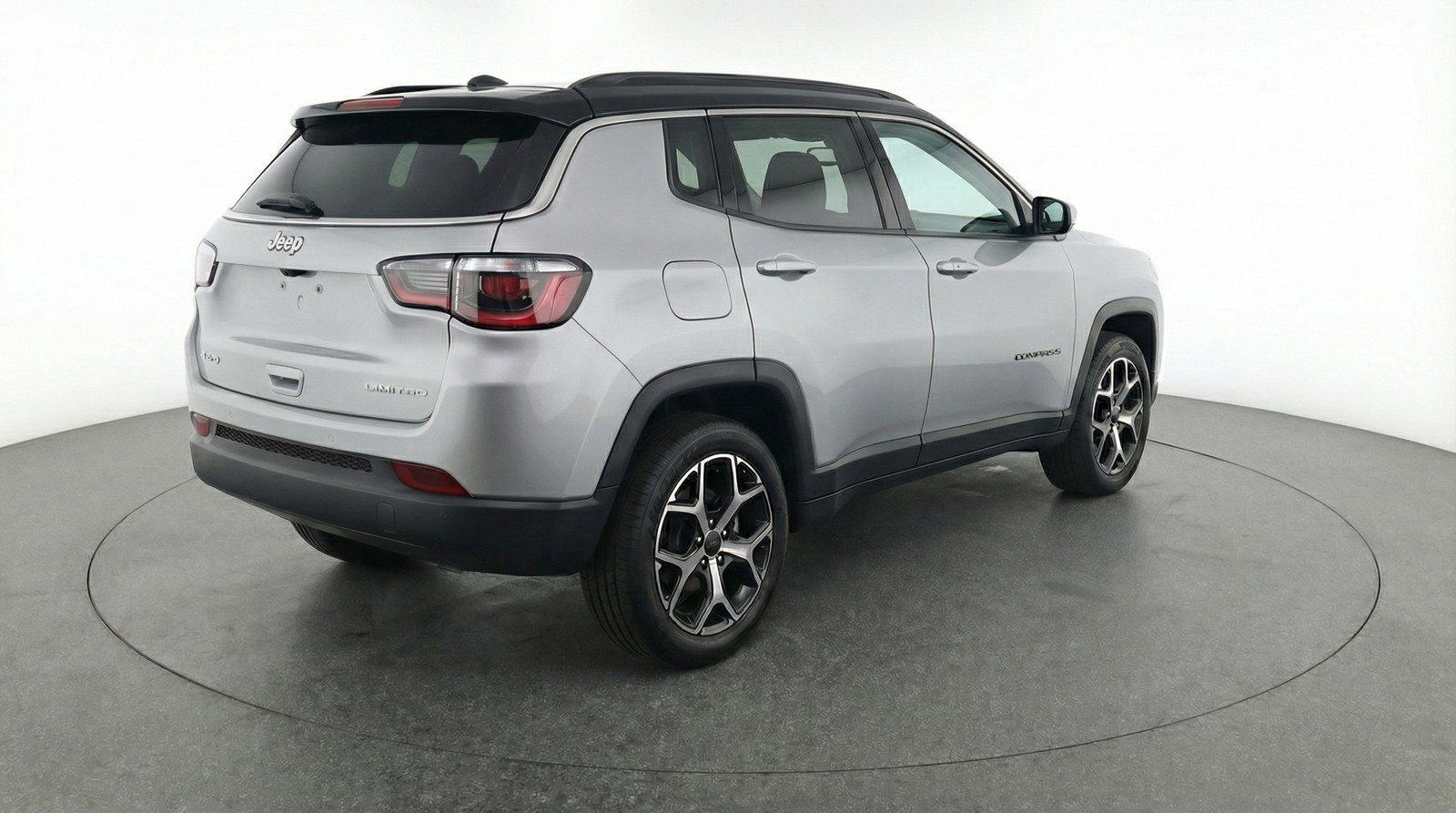 Used 2025 Jeep Compass Limited AWD/4WD image 9