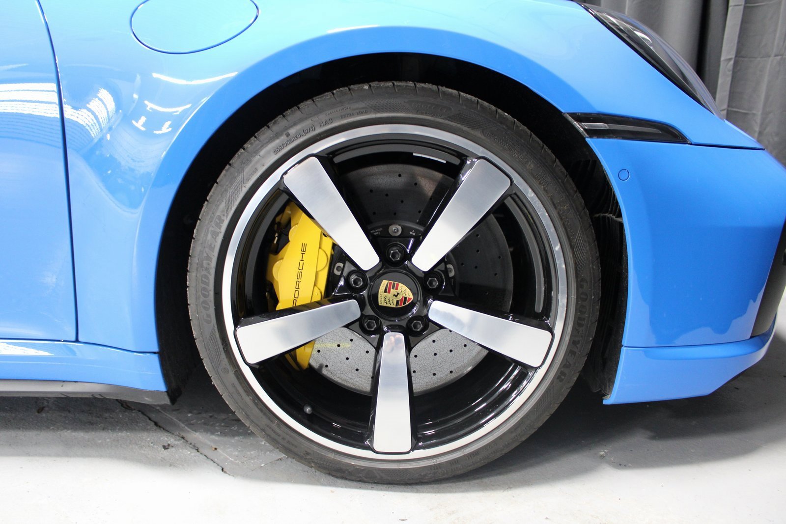 Used 2024 Porsche 911 Turbo S image 21