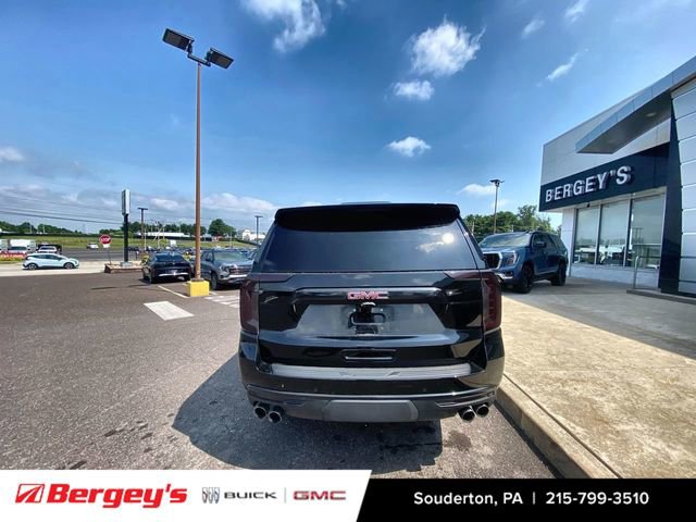 Used 2023 GMC Yukon Denali w/ Denali Reserve Package AWD/4WD image 3