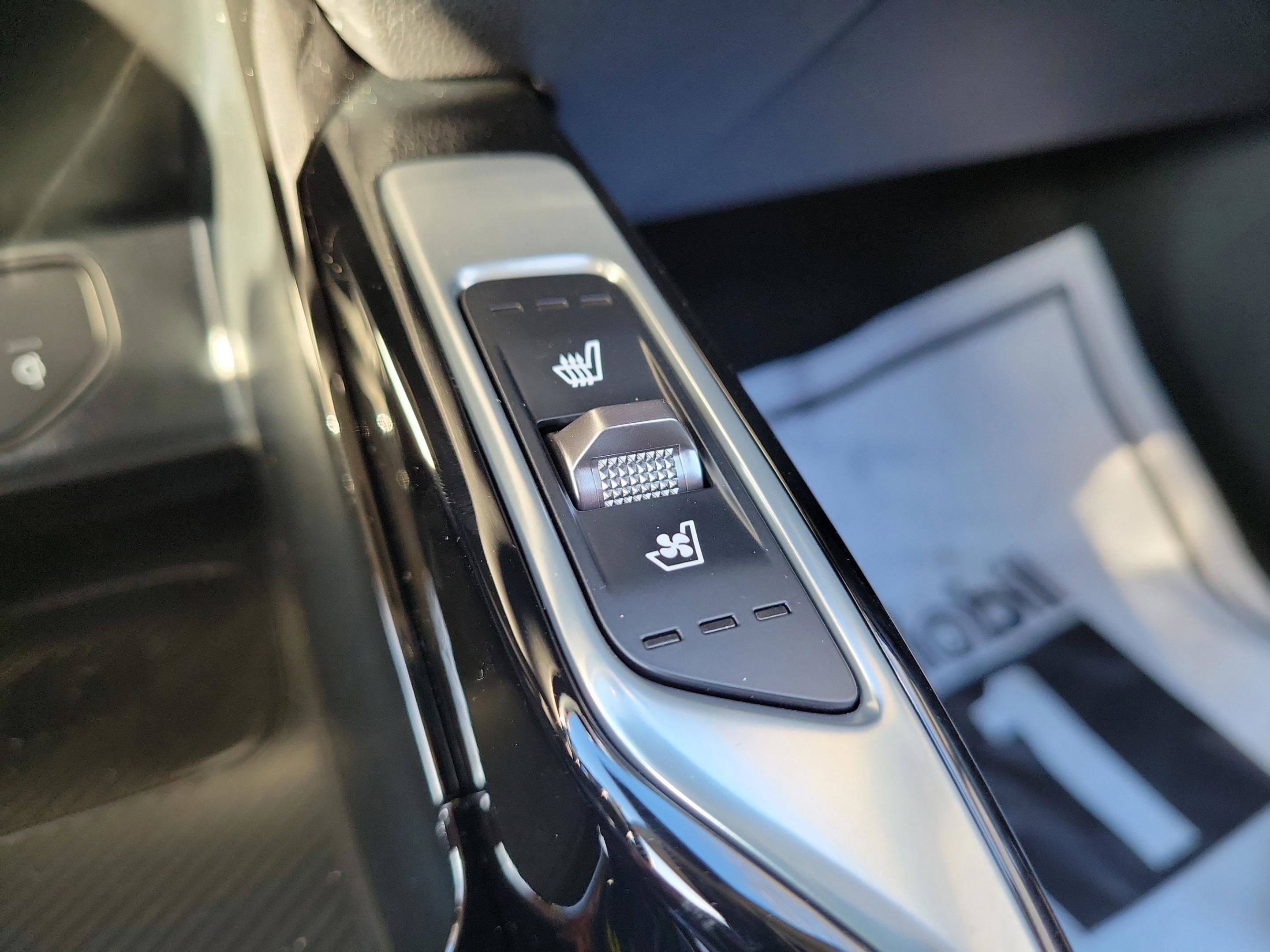 New 2026 Kia Sorento SX image 19