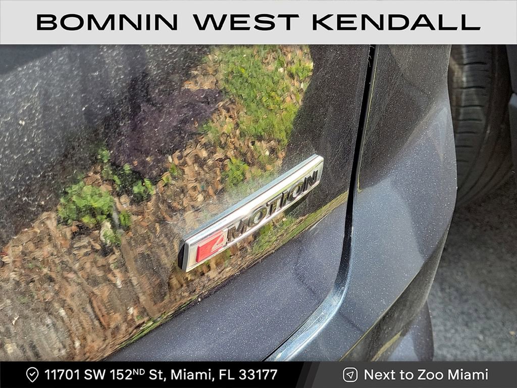 Used 2022 Volkswagen Atlas Cross Sport SEL R-Line image 7