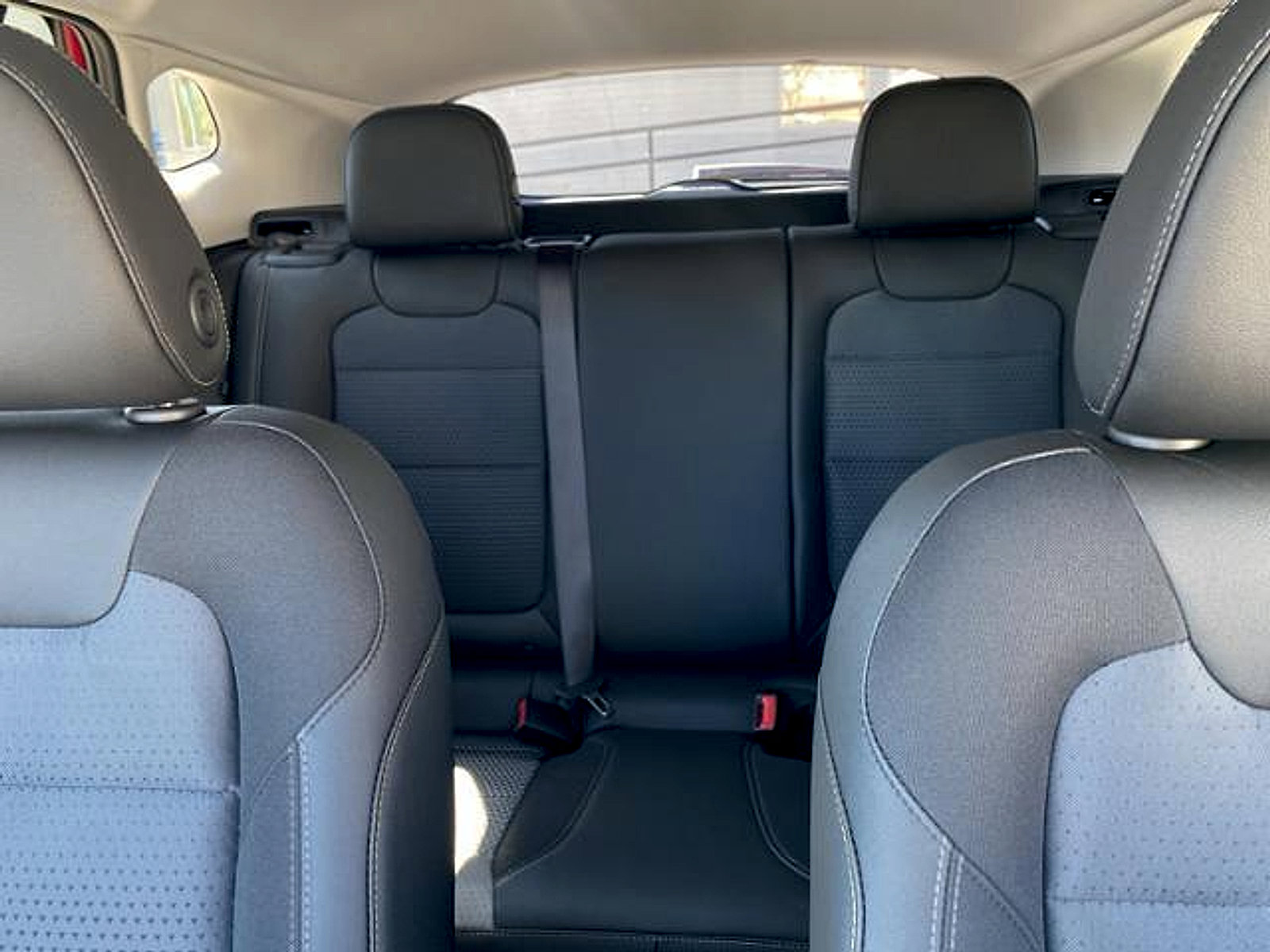 New 2026 Chevrolet Trax LT w/ Sunroof Package image 30