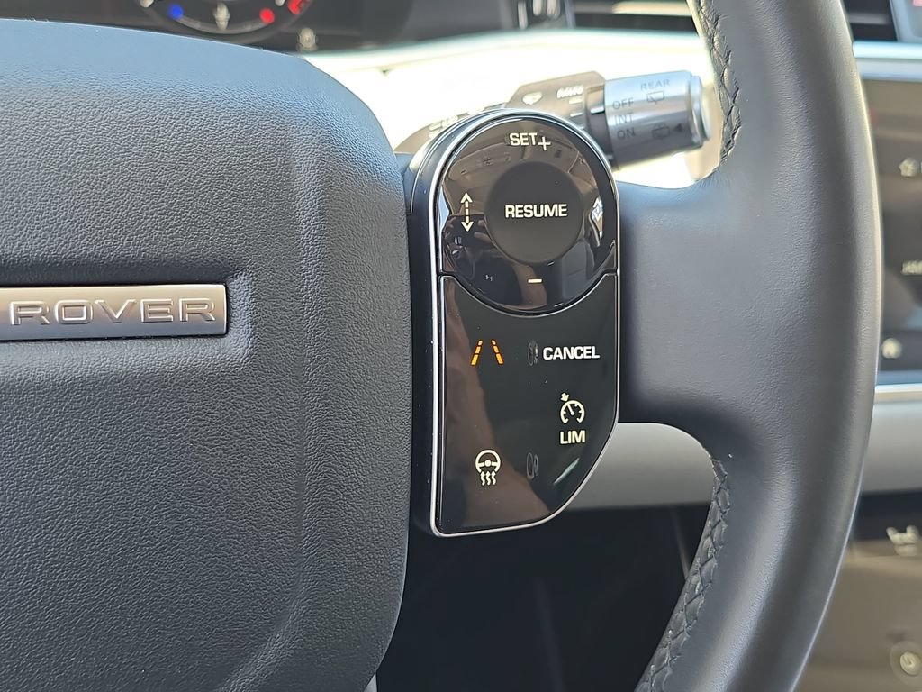 Used 2020 Land Rover Range Rover Evoque SE AWD/4WD image 19