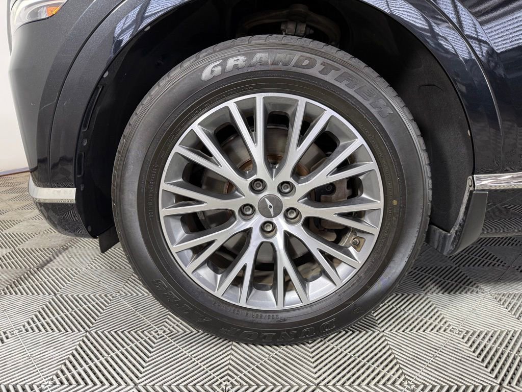 Used 2022 Genesis GV80 2.5T w/ Advanced Package 03 image 12