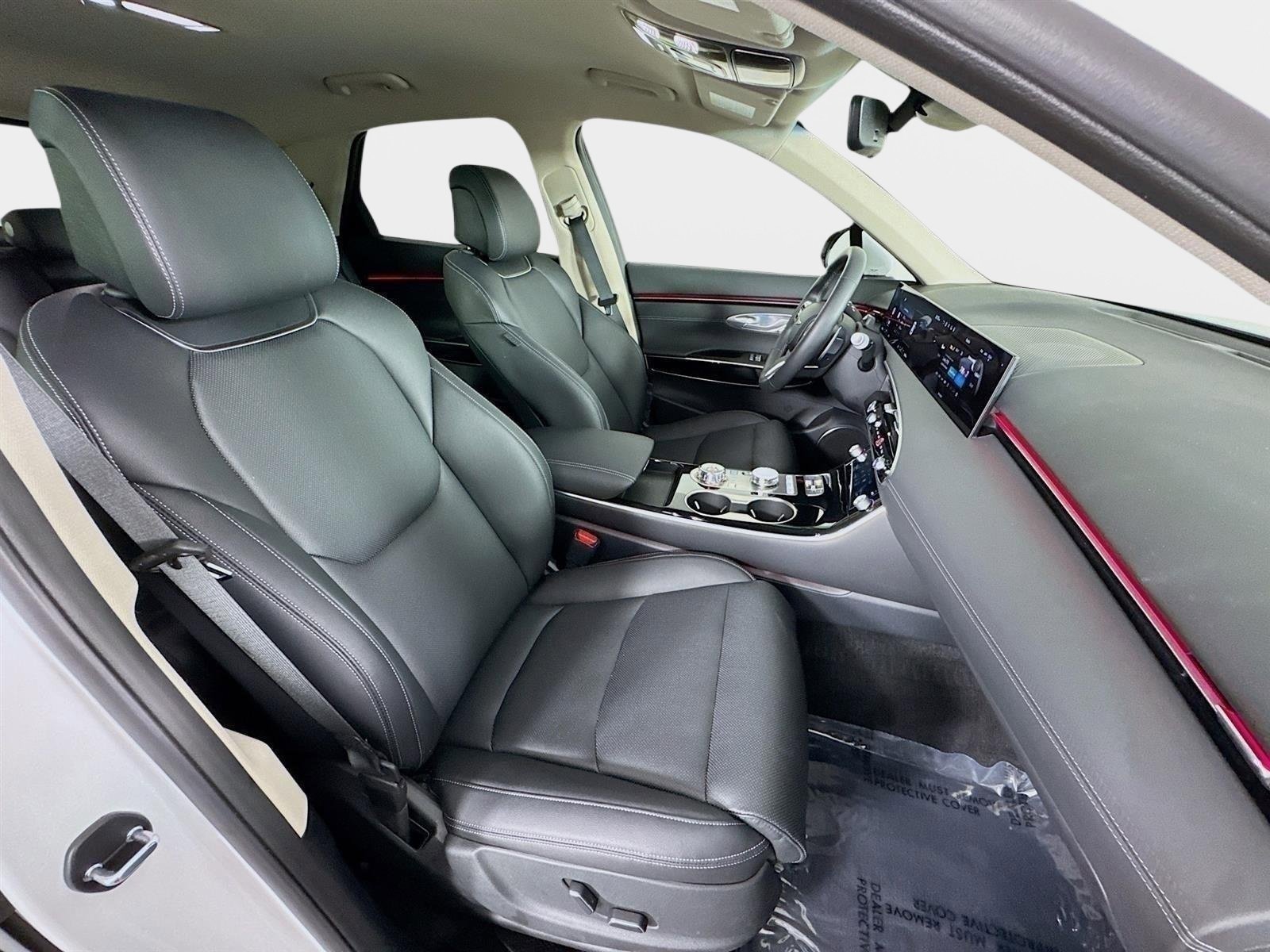 Certified 2026 Genesis GV70 2.5T image 28