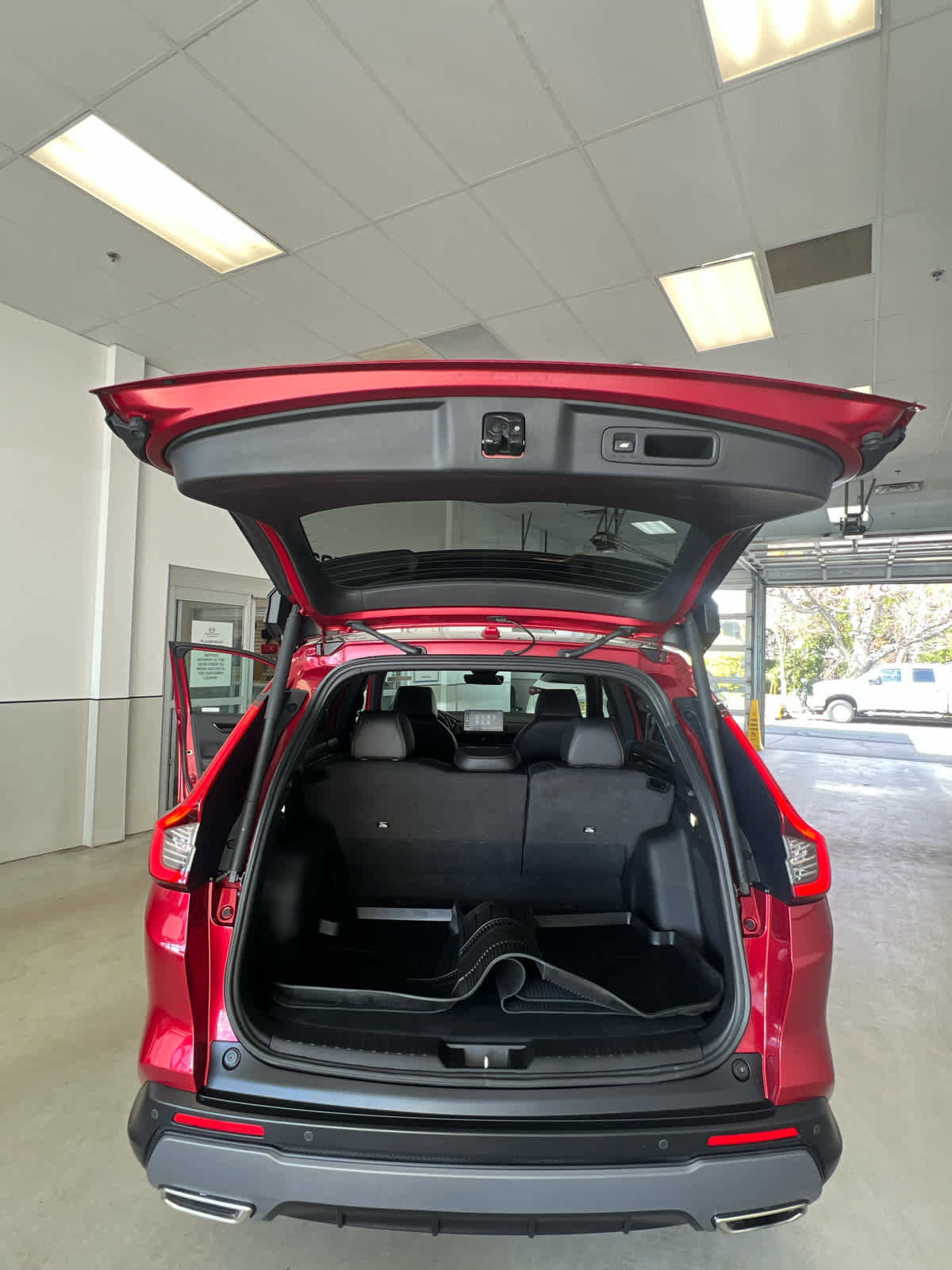 Used 2023 Honda CR-V Sport Touring image 11