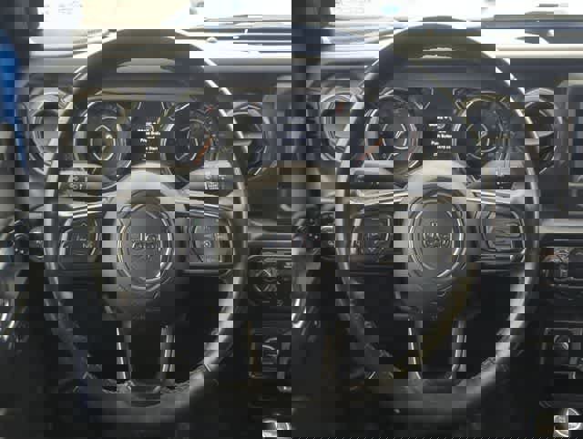 Used 2022 Jeep Gladiator Sport image 22