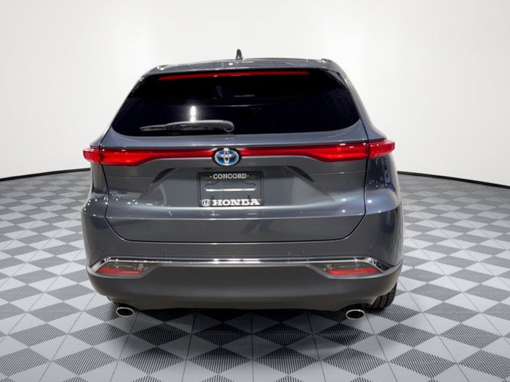 Used 2021 Toyota Venza Limited w/ Carpet Mat Package (TMS) AWD/4WD image 11