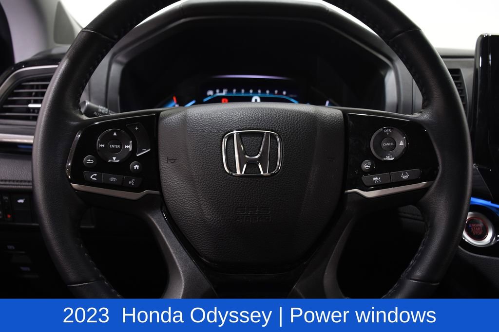 Used 2023 Honda Odyssey Elite image 10