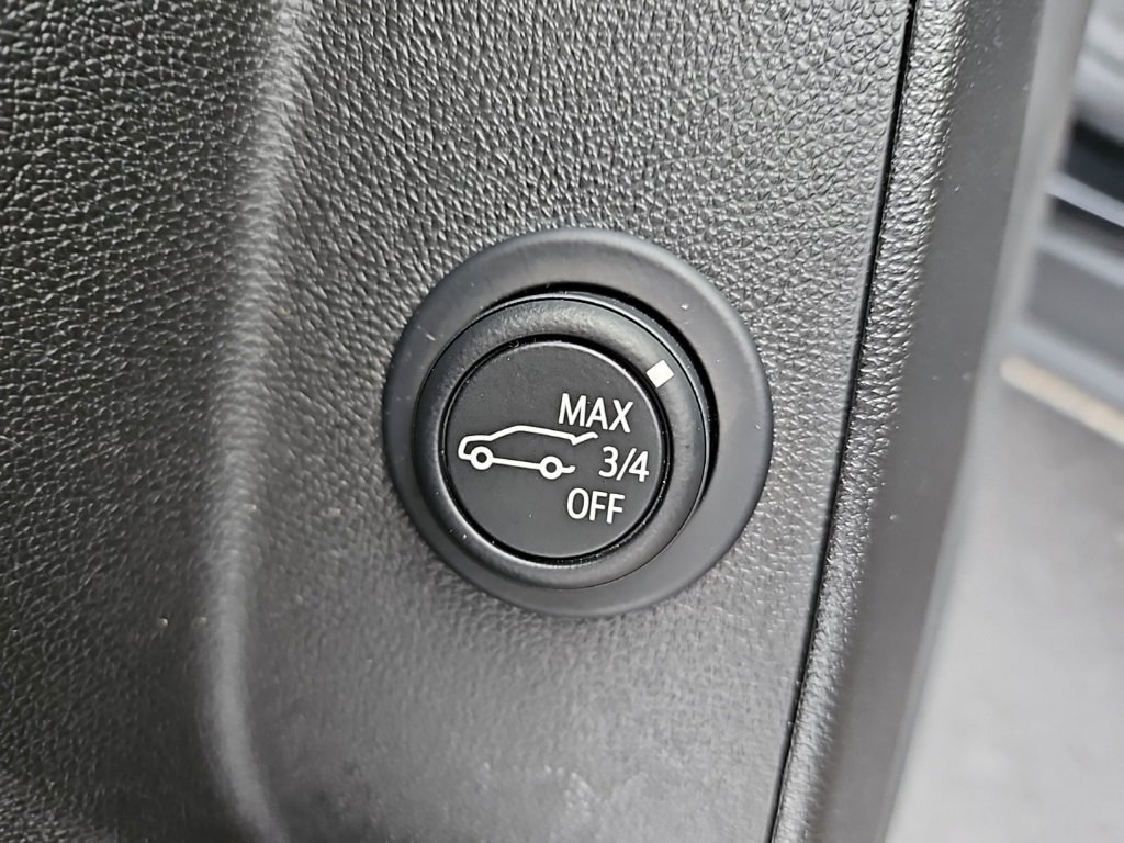 Used 2024 Chevrolet Equinox RS image 11