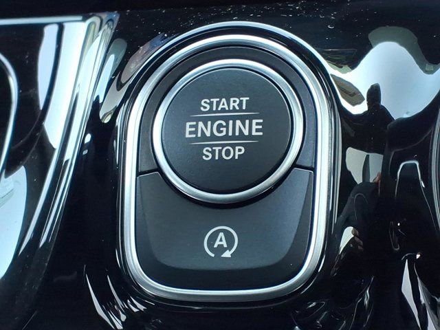 New 2026 Mercedes-Benz GLA 35 AMG 4MATIC image 25