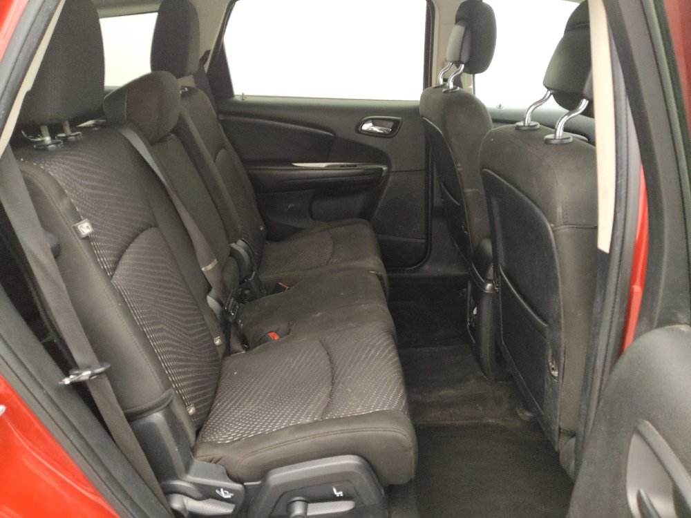 Used 2020 Dodge Journey SE w/ SE Popular Equipment Group image 19