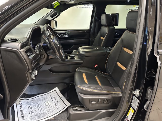Used 2021 GMC Yukon XL AT4 w/ AT4 Premium Plus Package AWD/4WD image 6
