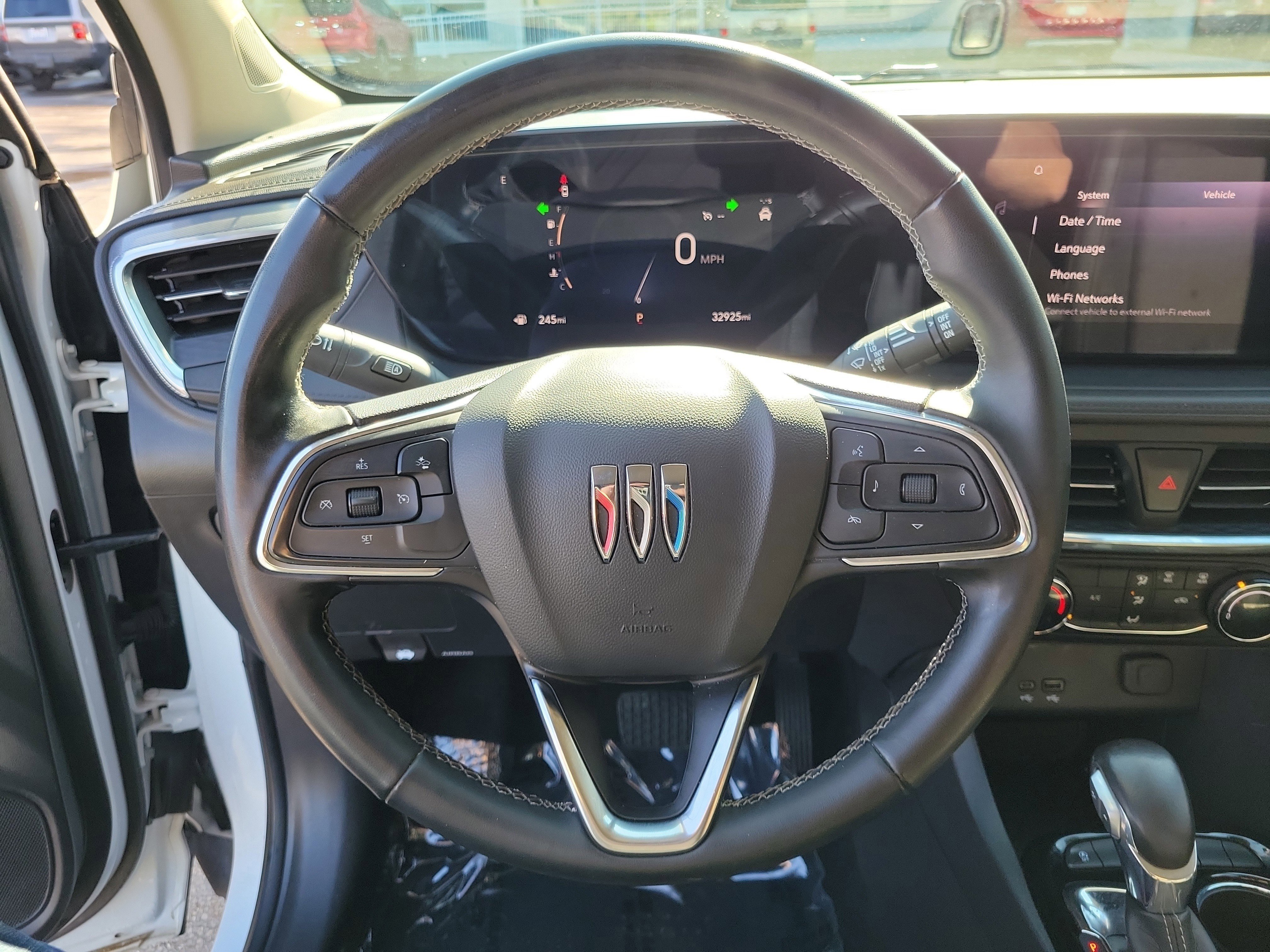 Used 2024 Buick Encore GX Preferred FWD image 22