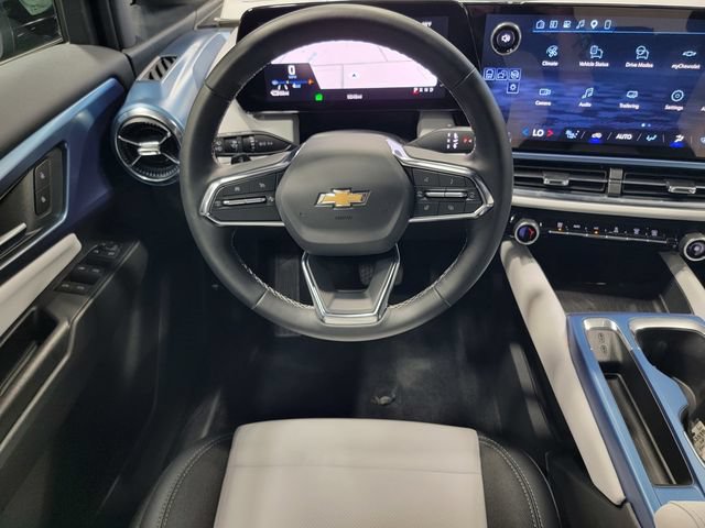 New 2026 Chevrolet Equinox EV LT FWD image 23