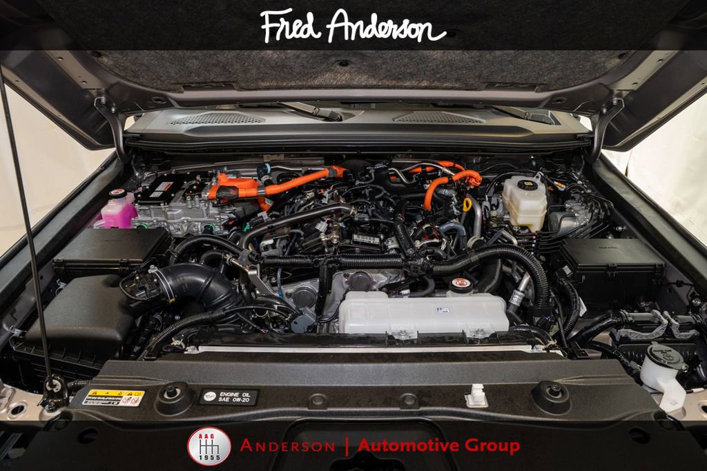 Certified 2025 Toyota Land Cruiser w/ Premium Package AWD/4WD image 25