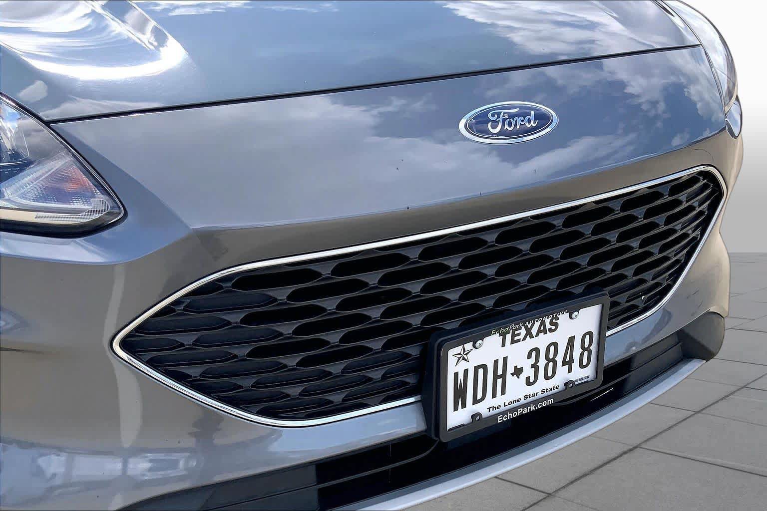 Used 2022 Ford Escape SE FWD image 29
