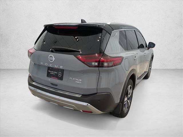 Used 2021 Nissan Rogue Platinum image 5