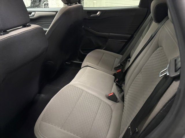 Used 2021 Ford Escape SE w/ SE Sport Appearance Package image 13