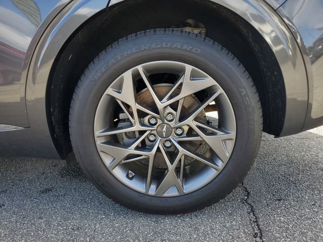 Used 2022 Genesis GV70 2.5T w/ Select Package image 12