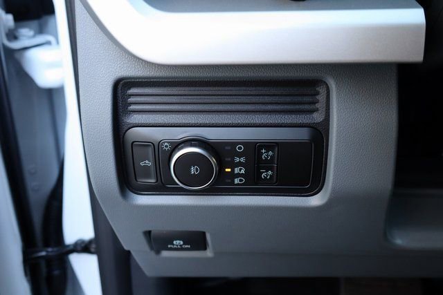 New 2026 Ford F450 XL w/ 360-Degree Camera Package image 34