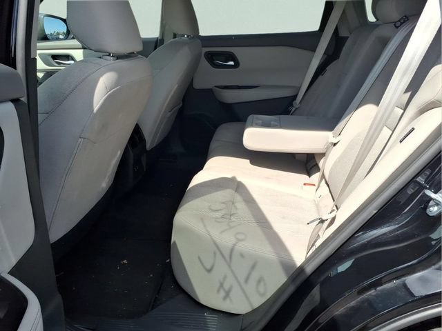 Used 2025 Nissan Rogue SV FWD image 19