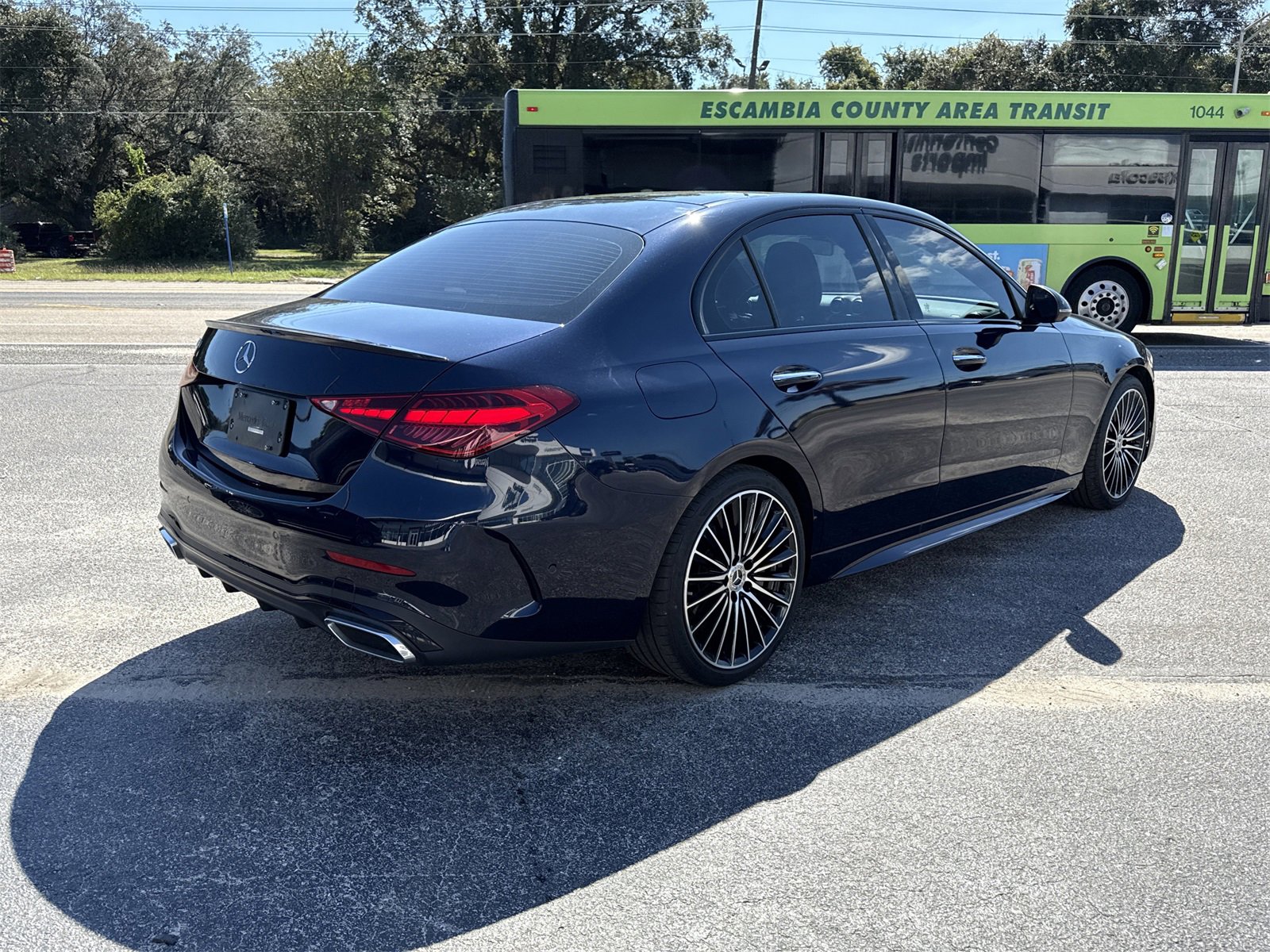 Used 2023 Mercedes-Benz C 300 Sedan image 5