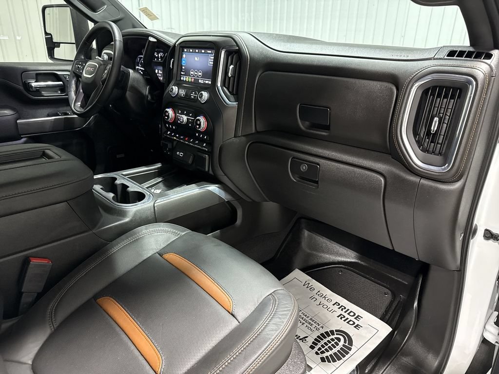 Used 2022 GMC Sierra 2500 AT4 w/ AT4 Preferred Package AWD/4WD image 30