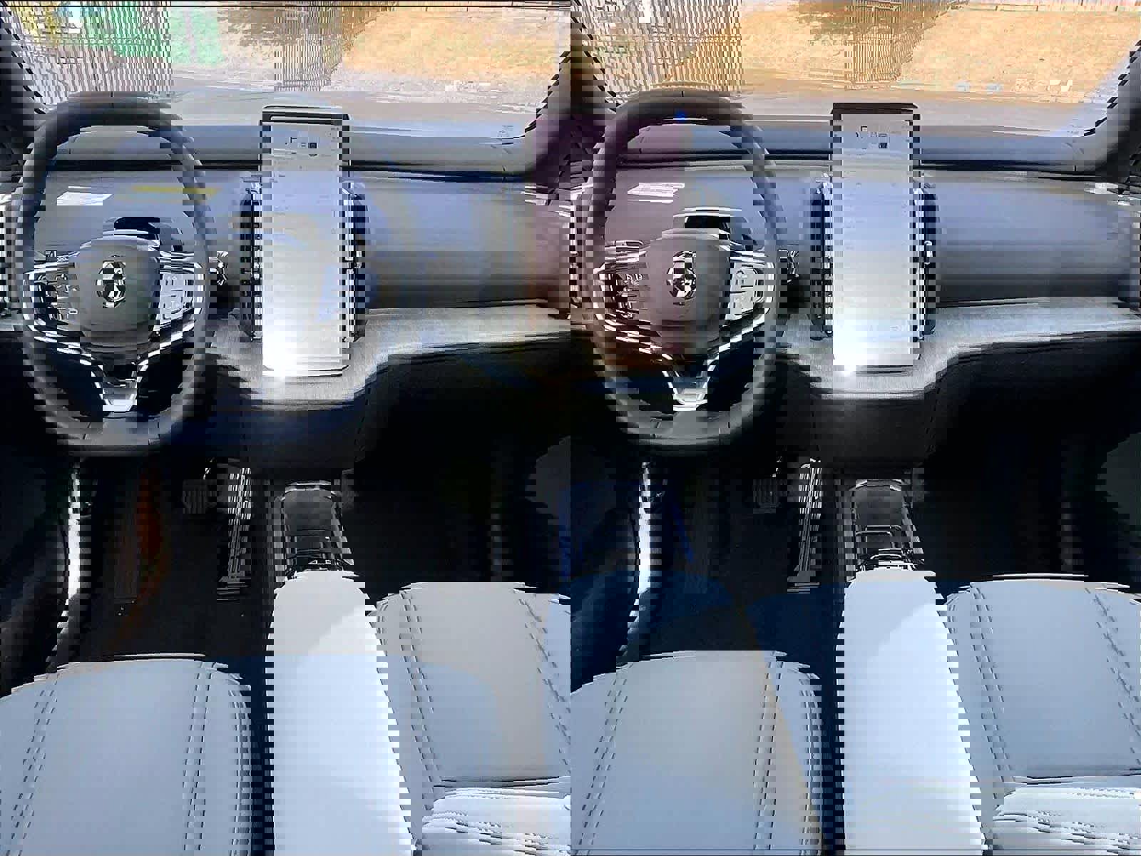 New 2026 Volvo EX30 Plus w/ Protection Package Premier image 7