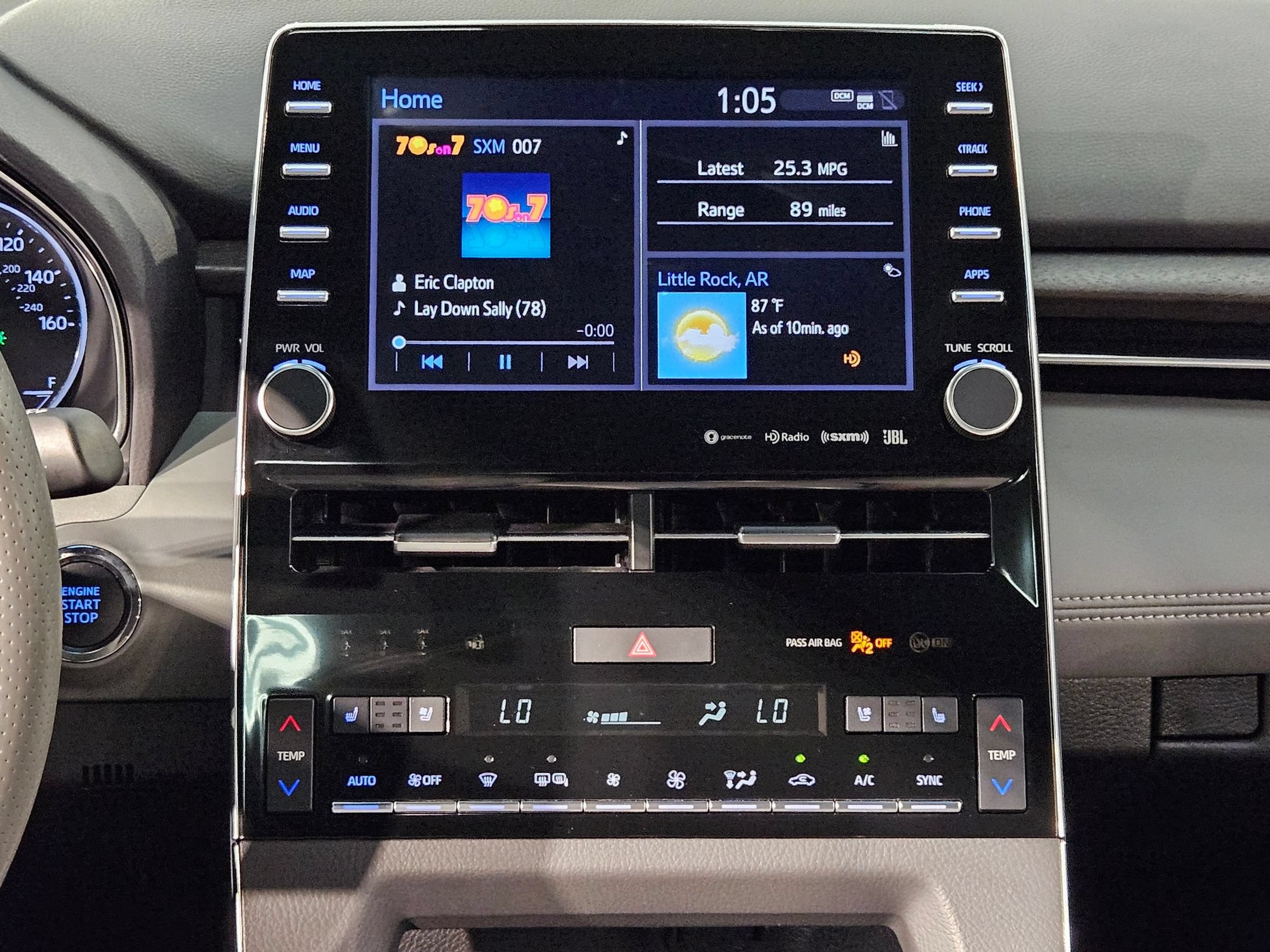 Used 2021 Toyota Avalon Limited w/ Advanced Safety Package FWD image 16