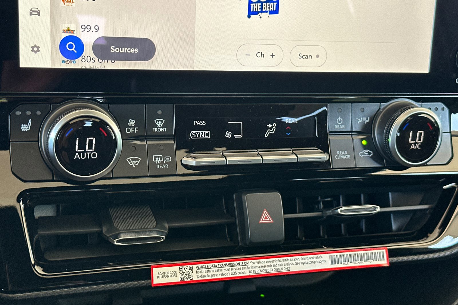 New 2025 Toyota Highlander XSE image 19