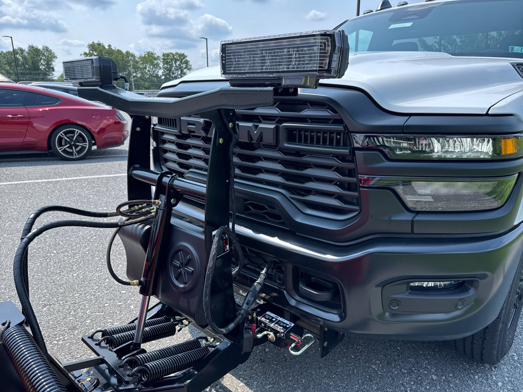 New 2026 RAM 2500 Tradesman AWD/4WD image 3
