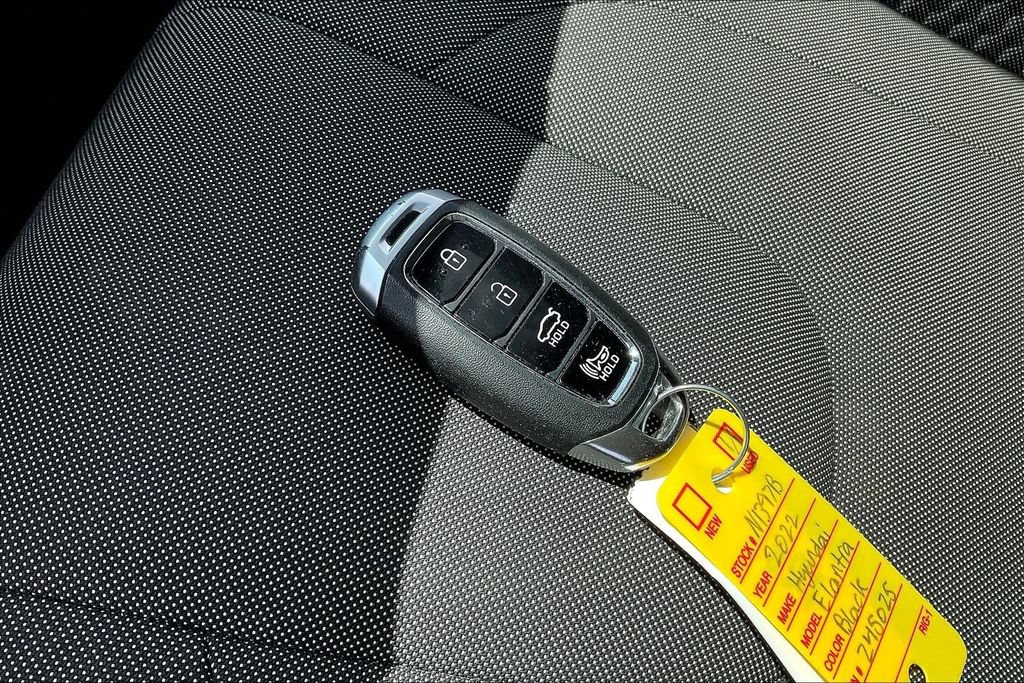 Used 2022 Hyundai Elantra N Line FWD image 31