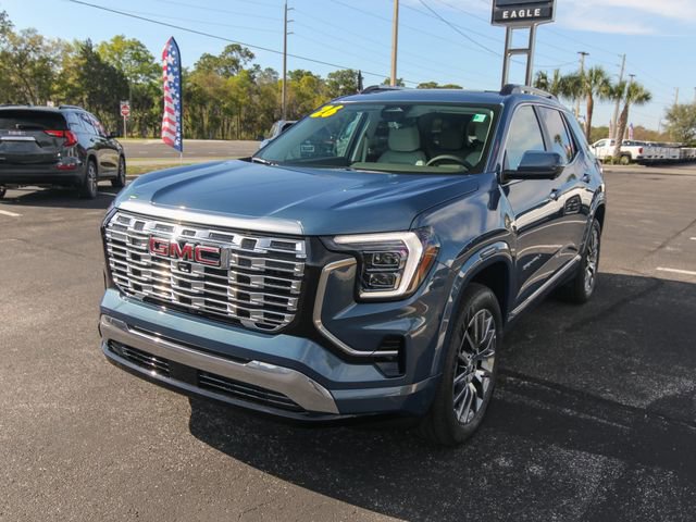 Used 2026 GMC Terrain Denali image 3