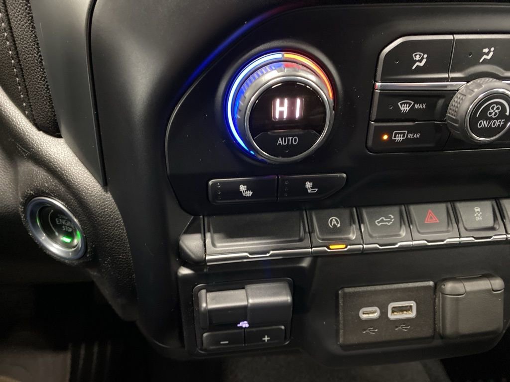 Used 2019 Chevrolet Silverado 1500 RST image 36