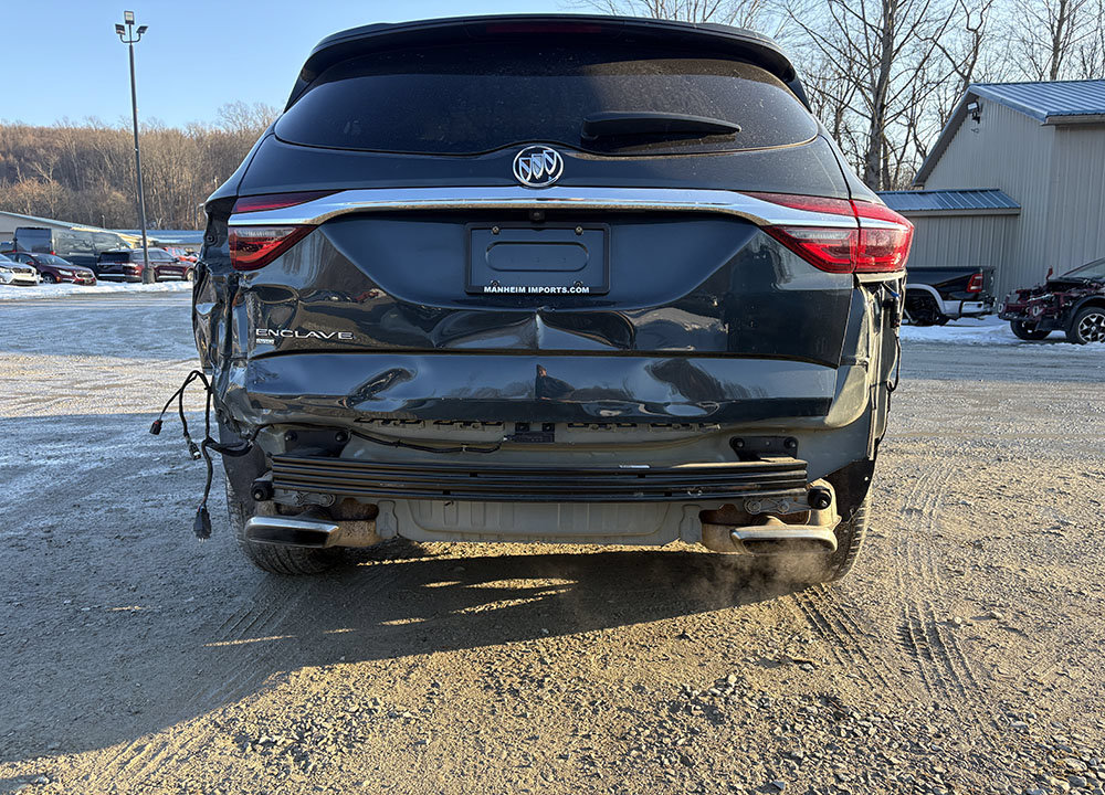 Used 2021 Buick Enclave Essence w/ Sound and Sites Package AWD/4WD image 5