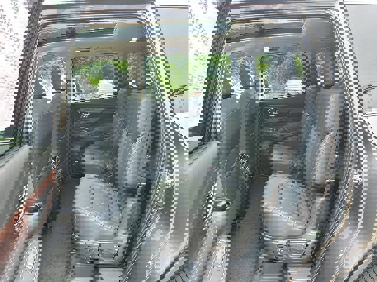 New 2025 Subaru Ascent Touring w/ Popular Package #2 image 25