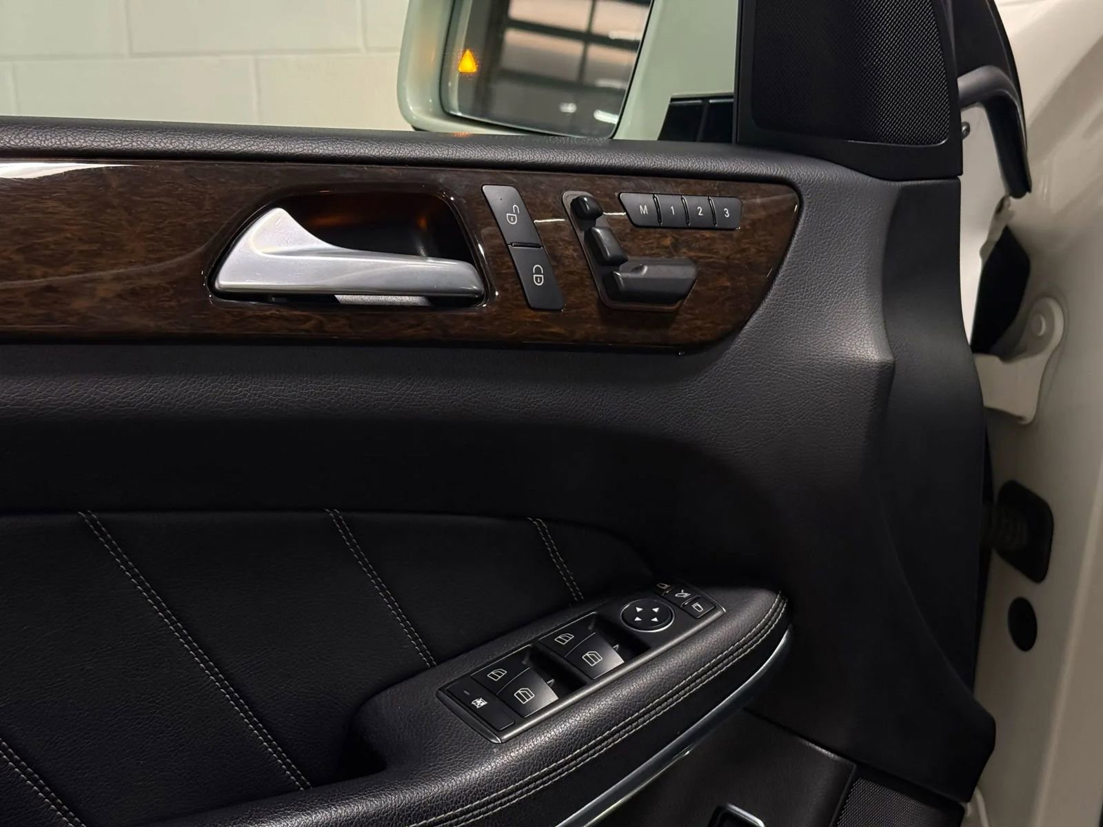 Used 2014 Mercedes-Benz GL 450 4MATIC image 11