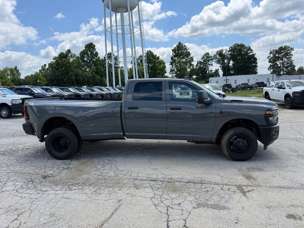 New 2026 RAM 3500 Tradesman AWD/4WD image 4