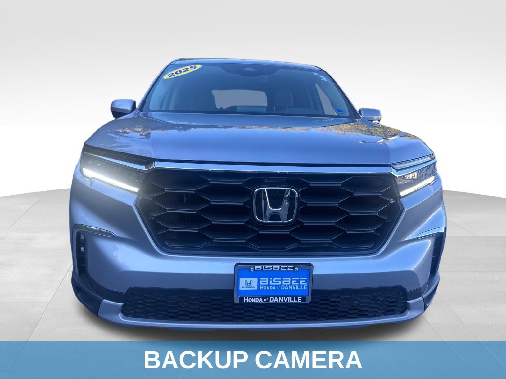 Used 2025 Honda Pilot EX-L image 11