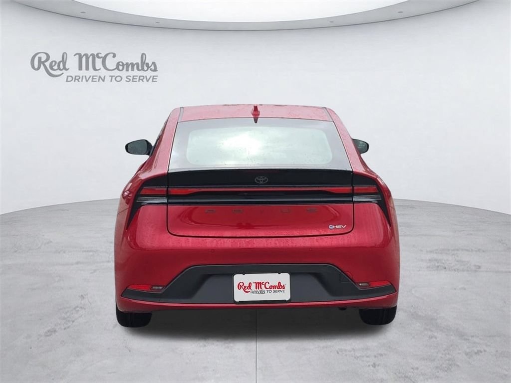 Used 2025 Toyota Prius LE FWD image 5