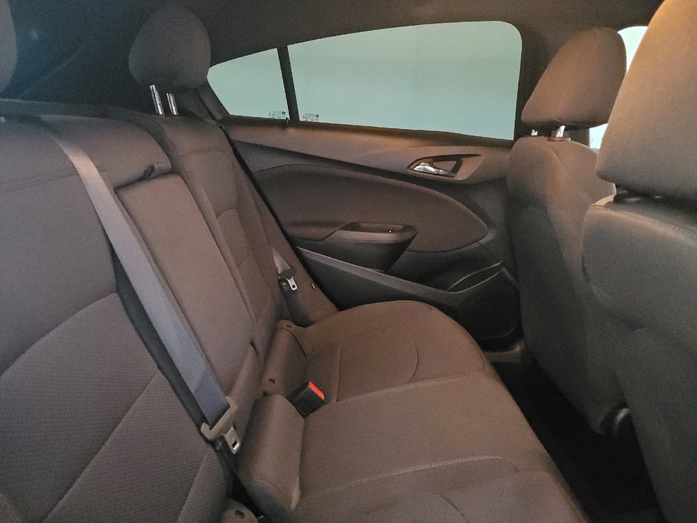 Used 2019 Chevrolet Cruze LT w/ RS Package FWD image 19