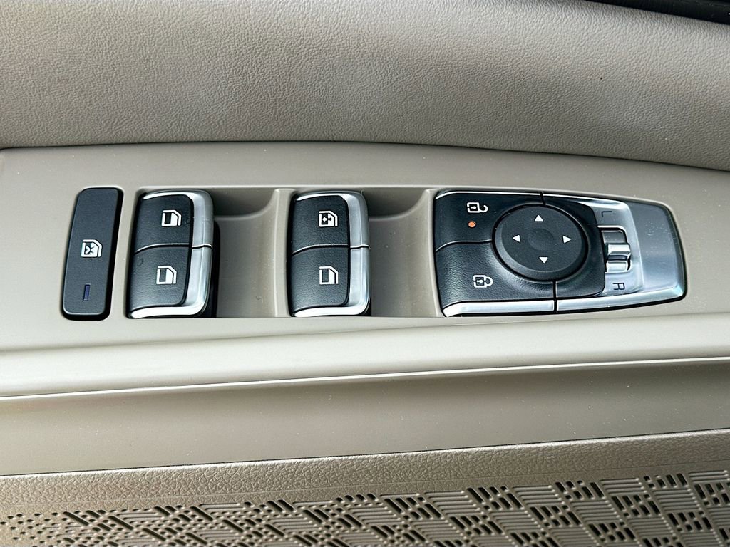 New 2026 Kia Carnival LXS image 18