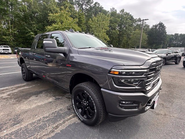 New 2026 RAM 2500 Laramie AWD/4WD image 8