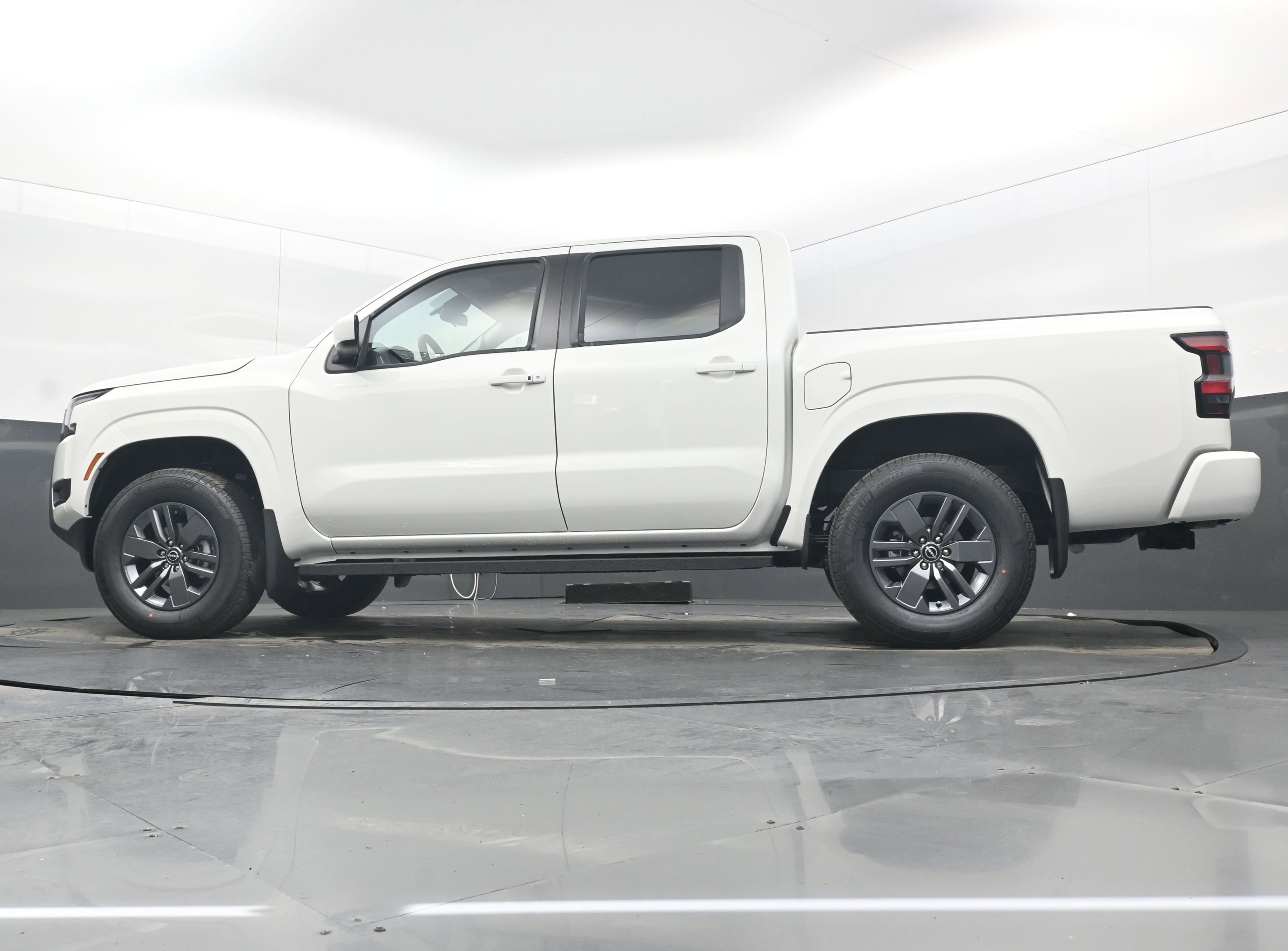 New 2026 Nissan Frontier SV AWD/4WD image 27