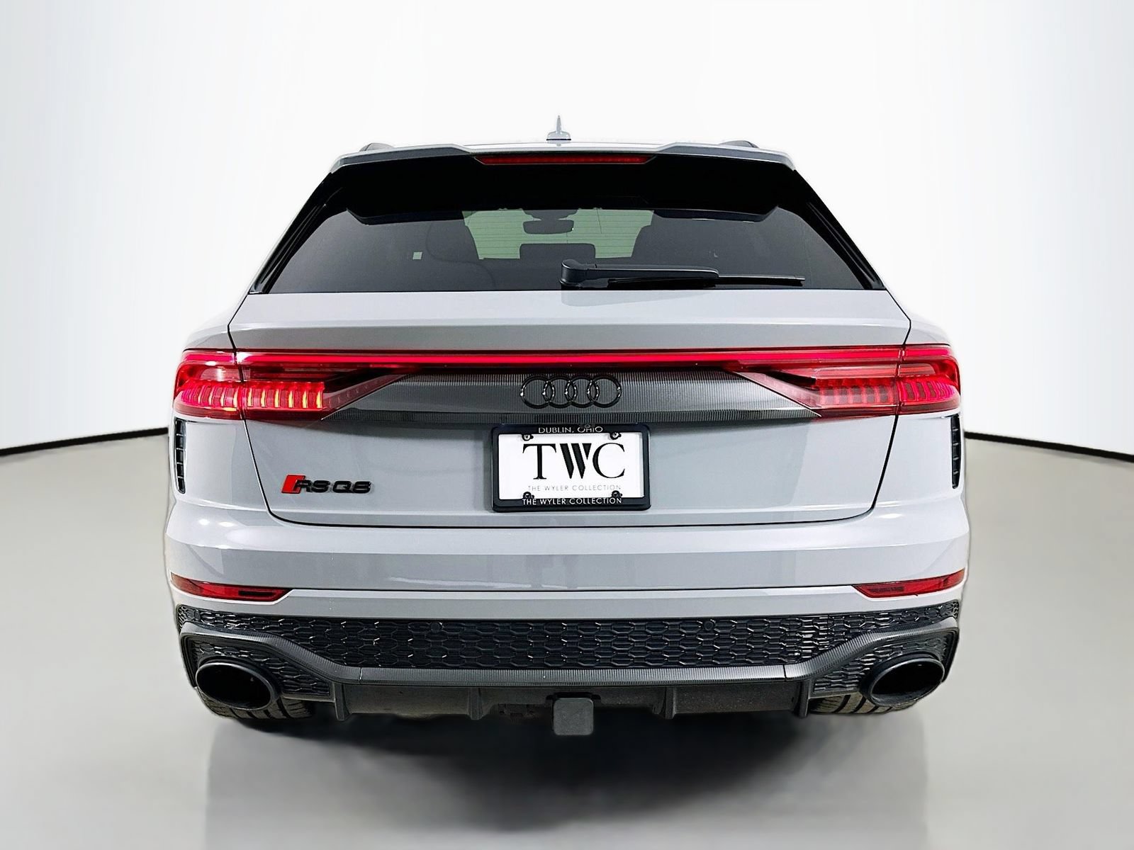 Used 2024 Audi RS Q8 AWD/4WD image 6